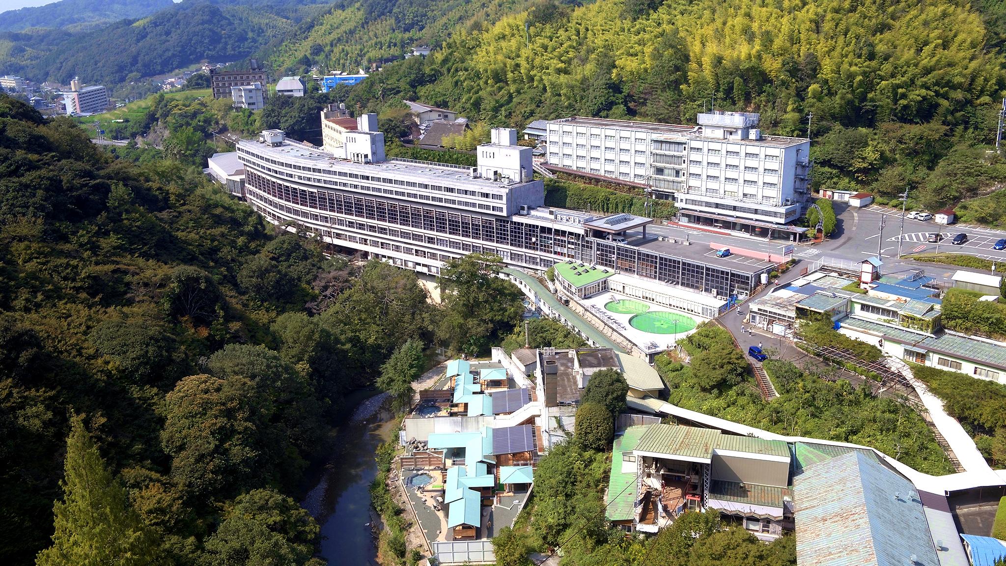 奥道後壱湯の守